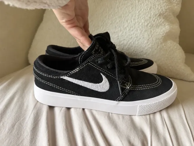 Tênis Nike Janoski