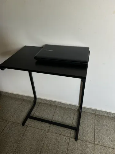 mesinha pequena
