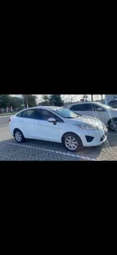 Ford Fiesta Sedan SE 1.6 16V Flex 4P 2012