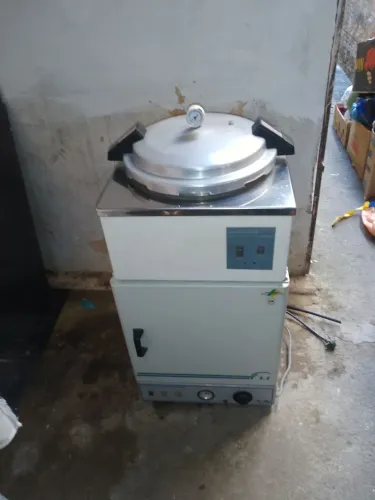 Autoclave com estufa