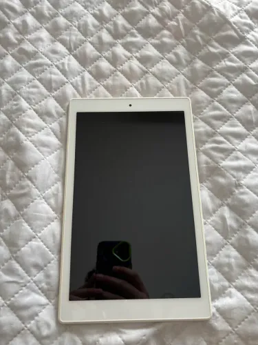 Tablet Amazon Fire HD 10 64GB 9ª Geração + Capa Star Wars