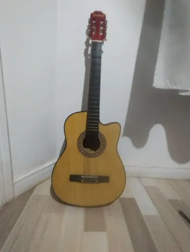 Violão Waldman com corda de aço 