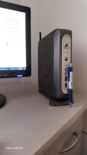 Mini PC Accept DTJ1800 - Intel Celeron - 4GB RAM - HDD 500 GB