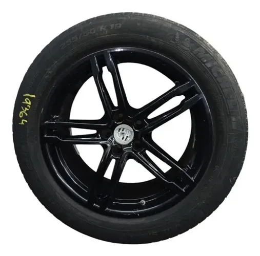 Roda Pneu Meia Vida Porsche Macan 2017 255 50 R19 Traseiro Preto