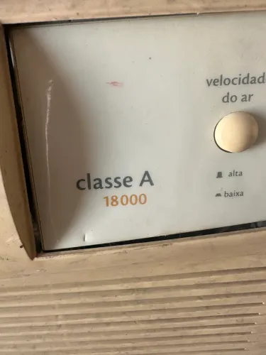 Ar condicionado 18000 BTUs