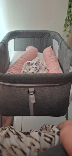 Berço  Moisés, 9 meses de uso em perfeito estado.