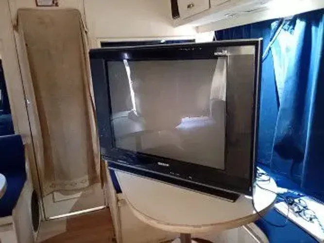 Vendo TV de 20 Polegadas SEMP Ultra Sim Stereo