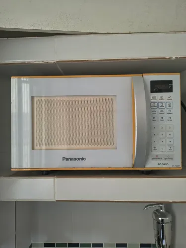 Micro-ondas Panasonic 21L 127V 700W NN-ST25JWRUN Retirada Zona Sul Faz Entrega