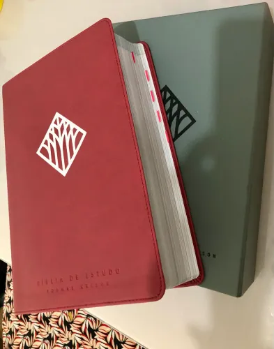 Biblia de Estudo Thomas Nelson Vermelha