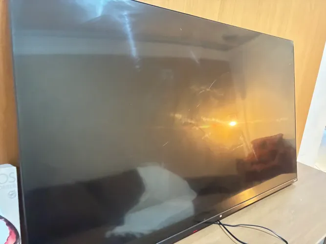 Vendo uma tv 50 polegadas 