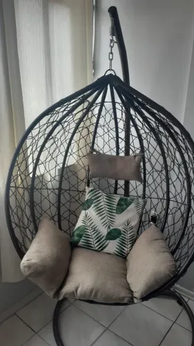 Cadeira balanço elegante