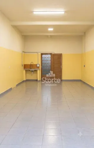 Loja para alugar, 80m² por R$ 1.200/mês - Marta Helena - Uberlândia/MG