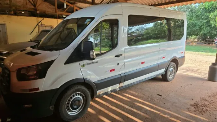 Ford Transit Minibus Vidrada 2.0 16V DIE Aut. 2024