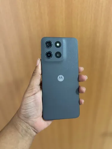 Motorola Moto g15 4G seminovo 256GB/4GB FÍSICO MAIS 8GB RAM BOOST pegamos troca