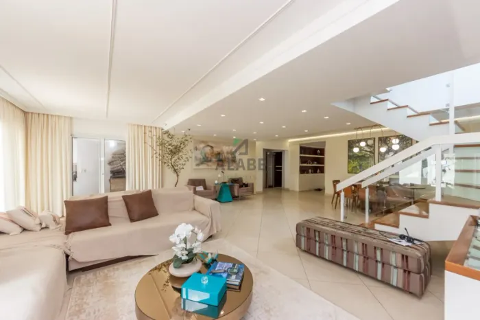 Casa no condomínio Residencial Belle Ville para venda com 4 quartos, sendo 4 suítes, 312m²