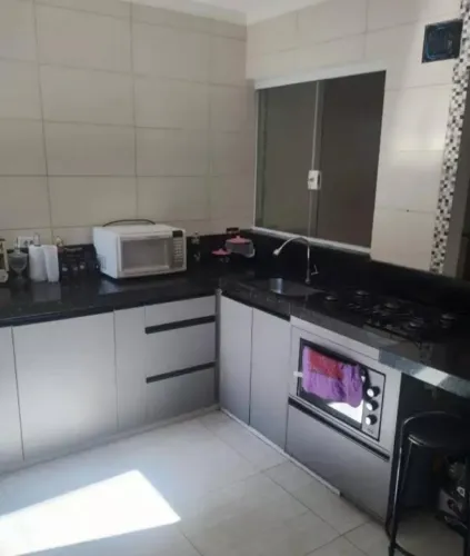 Casa- Recanto Verde Terreno com 5 x 20 - 100 m². Area util com aproximadamente 90 m².
