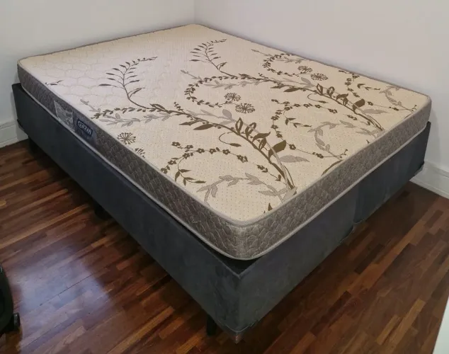 Cama de casal (colchão D28 + base box)