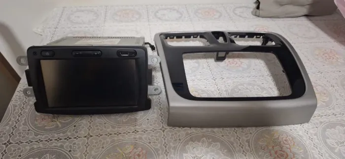 Multimidia original Media nav Renault Logan Sandero Duster