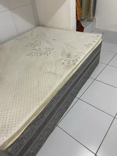 Cama box de casal