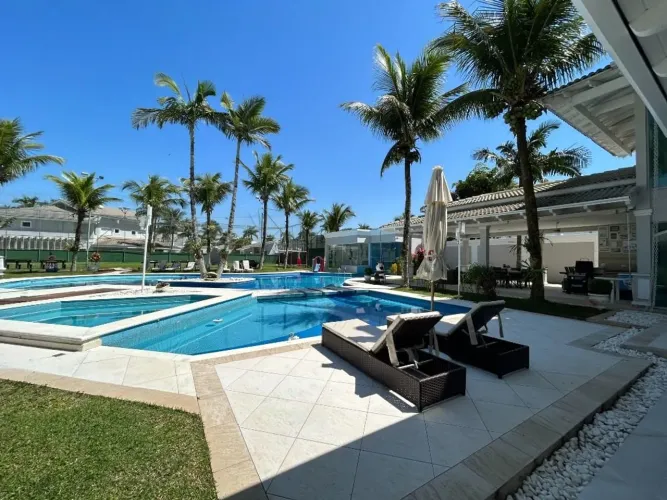 Casas em condomínios 7 dormitório(s) em Jardim Acapulco
