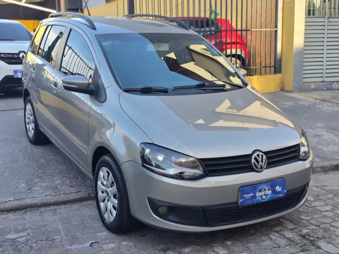 Volkswagen Spacefox 1.6/ 1.6 Trend Total Flex 8V 5P 2011
