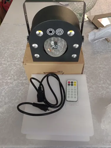 Canhão projetor com controle 5x1 para festas