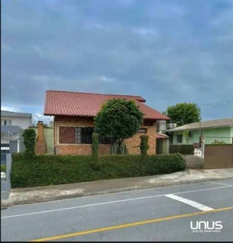 Casa com 4 quartos em Florianópolis