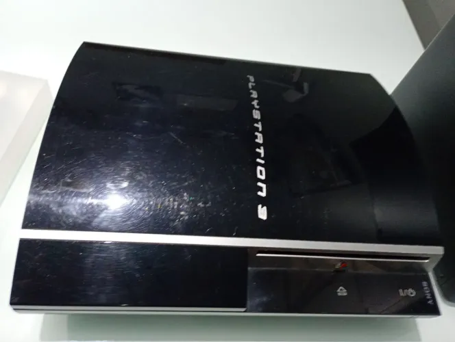 Playstation 3 FAT com defeito sem HD