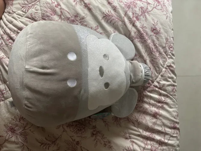 Pelúcia squishmallow mickey 100 anos