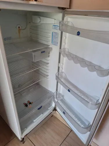 Geladeira Dako