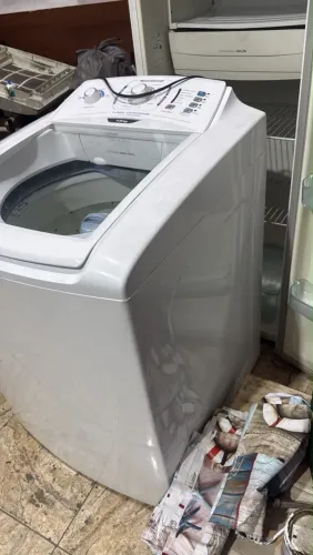 Vendo máquina de lavar.