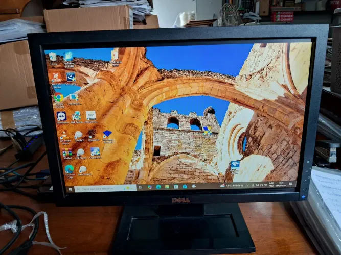 Monitor LCD widescreen Dell E1709Wc de 17 polegadas