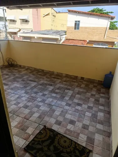 Aluga-se e vende-se