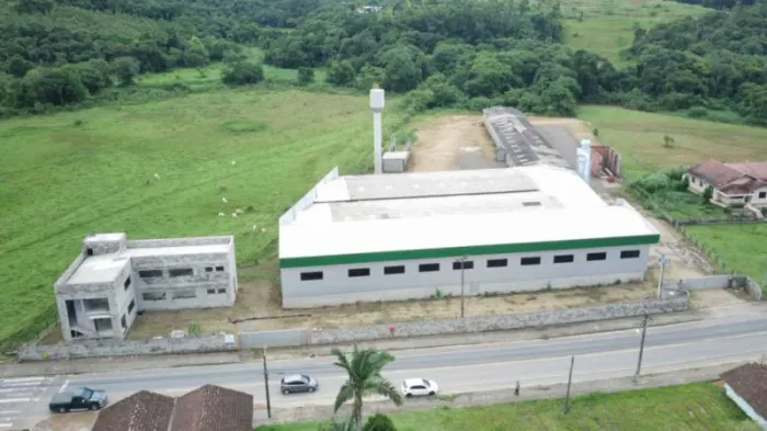 Galpão para locação com 1.370m² no Bairro Arapongas em Indaial