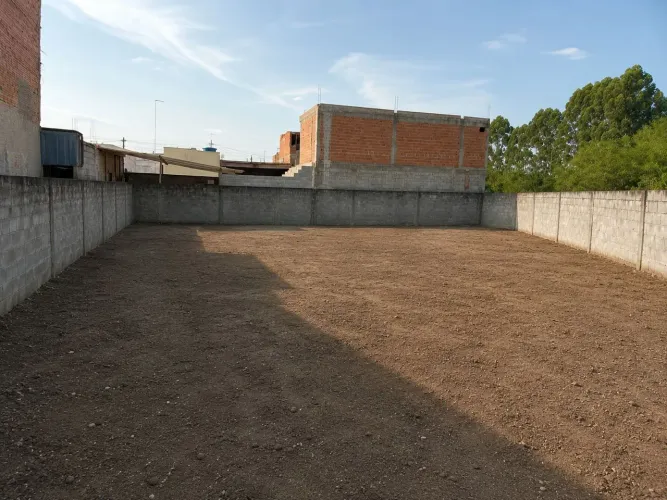 Vende terreno 337.56 m2