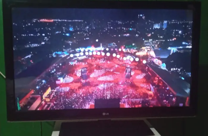 Tv 42 polegadas com conversor digital integrado 