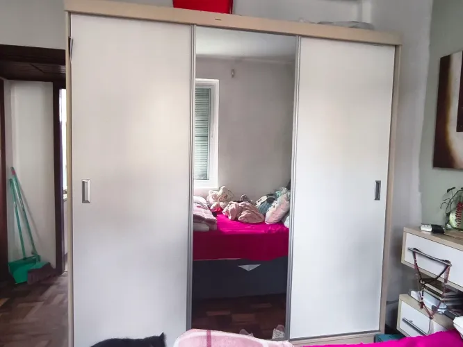 Guarda-roupa Casal com espelho
