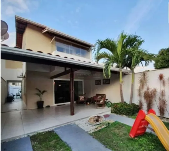 Casa à Venda em Itaipu