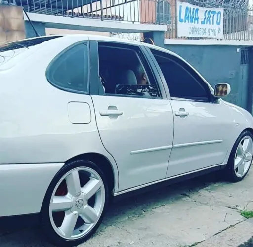 Volkswagen Polo Classic/ Special 1.8 MI 2001