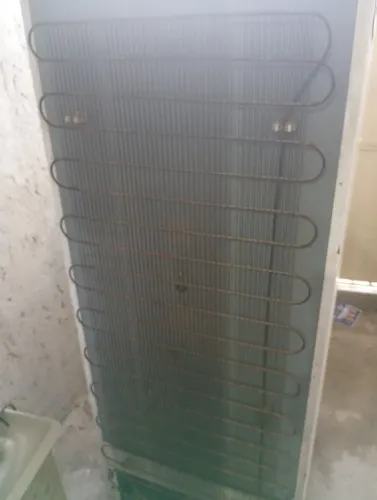 Vendo geladeira para retirada de peças ou concerto