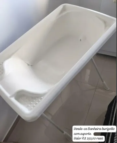 Banheira burigotto com suporte semi nova