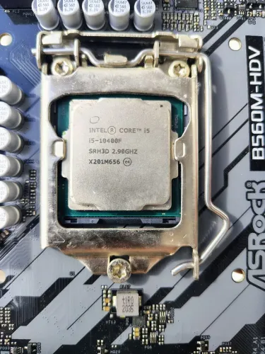 i5 10400f + Placa mãe Asrock + SSD M2 500gb