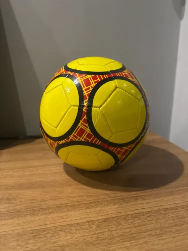 Bola de futebol nova