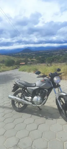 Titan 150 no preço chama q da negócio 