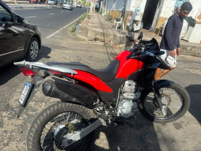 VENDO XRE ANO 2015