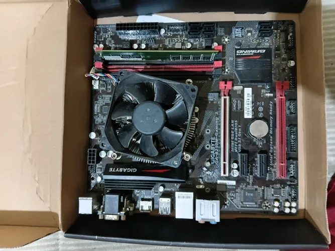 Kit placa mãe, memória RAM e processador (detalhes na descrição)