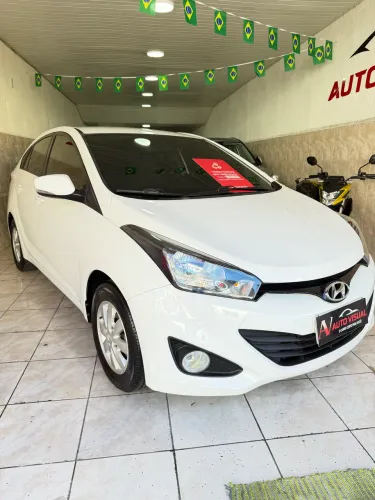 Hyundai HB20S C.style/c.plus1.6 Flex 16V Aut. 4P 2015