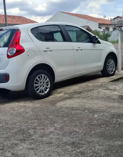 Fiat Palio Attractive 1.0 EVO Fire Flex 8V 5P 2015