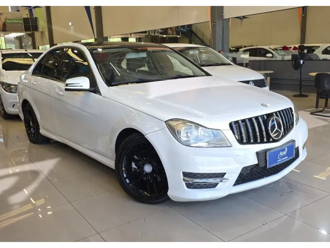 Mercedes-Benz C-180 CGI Sport 1.6 TB 16V 156cv Aut. 2013