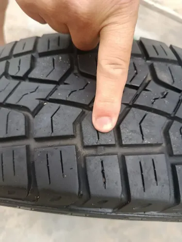 Pneu Pirelli ATR Scorpion 205 x 60 aro 16